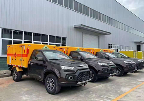 青山爆破器材运输车-保障安全与效率的关键